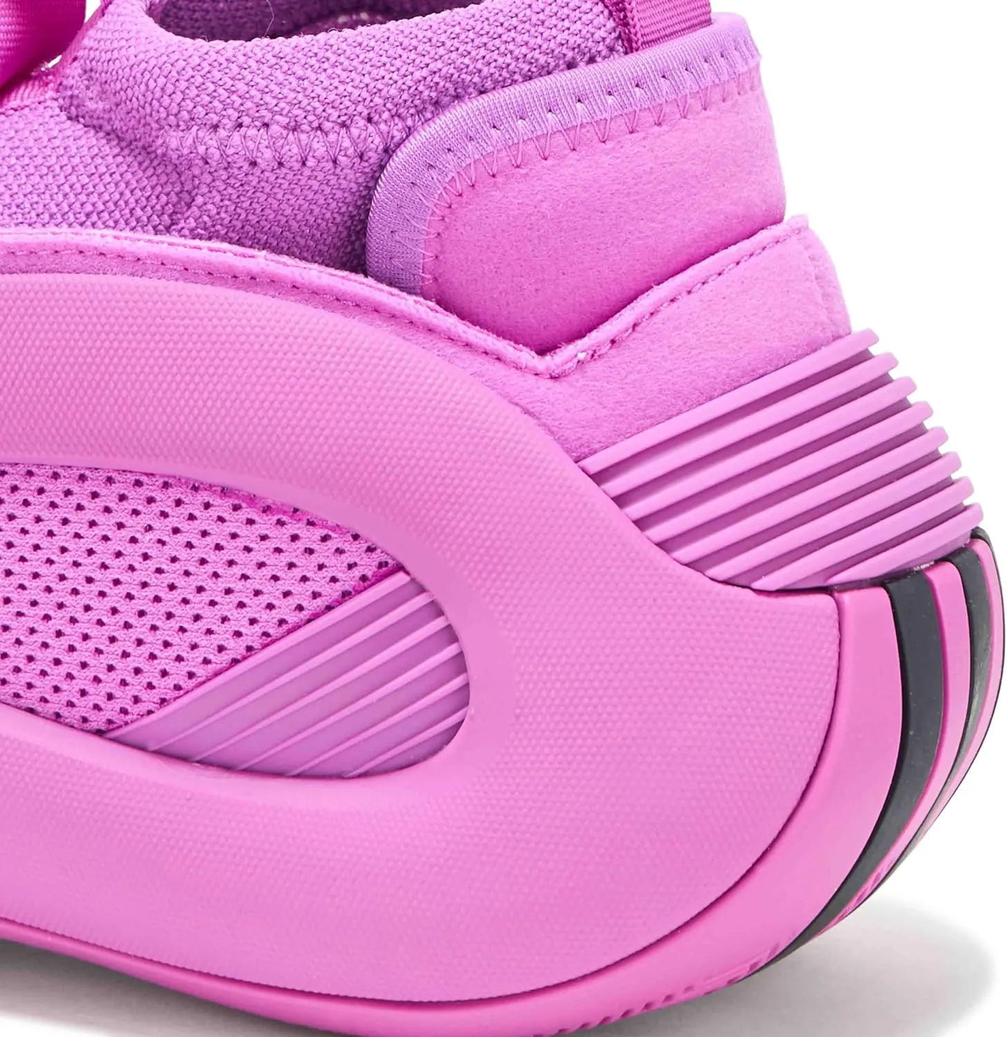 adidas Unisex-Adult Harden Volume 8 Basketball Sneaker