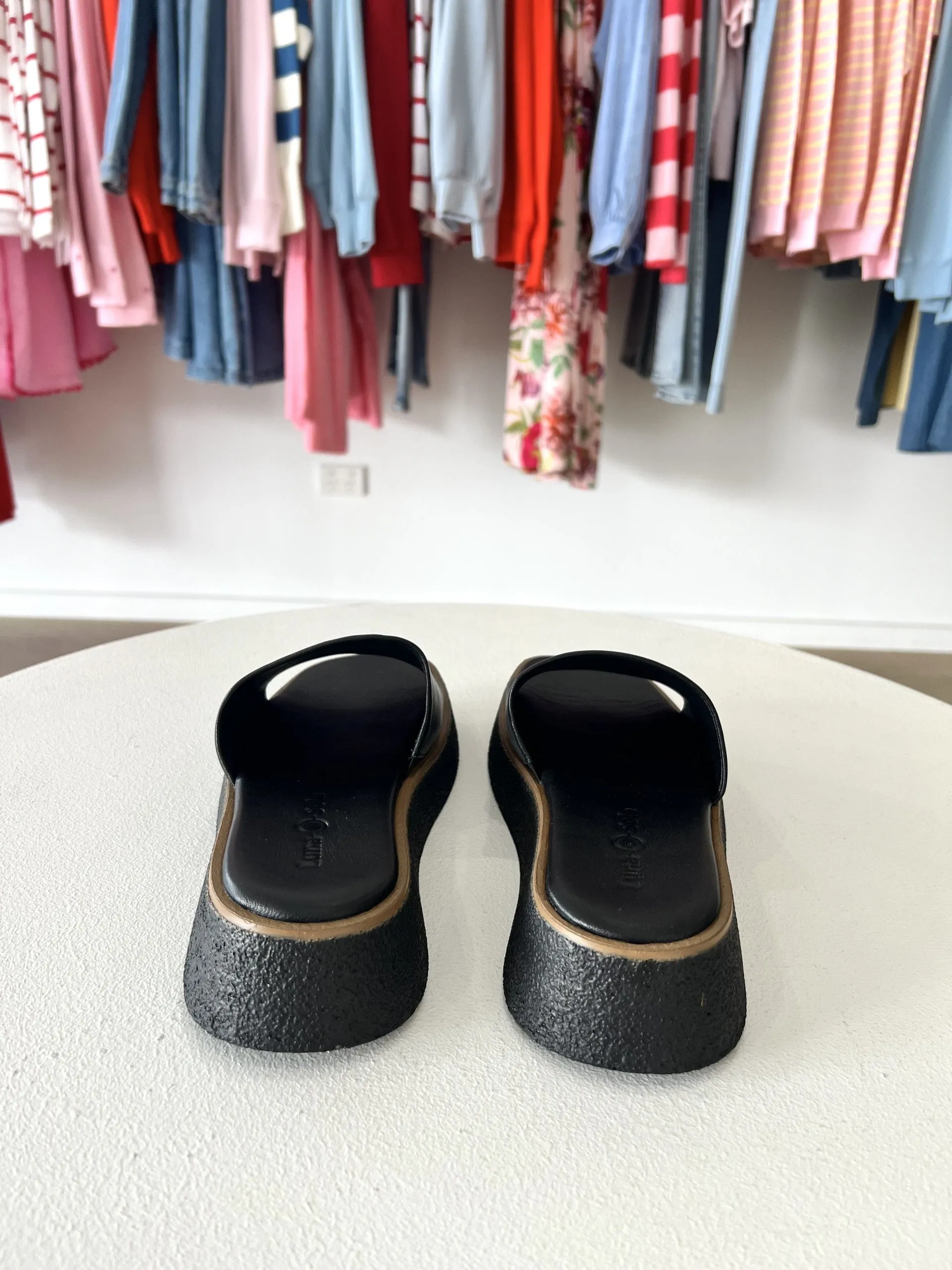 BIRDIE LEATHER SLIDE || BLACK