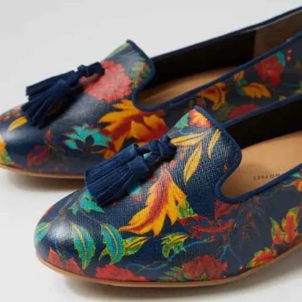 Charter - Womens - Navy Orange - XW