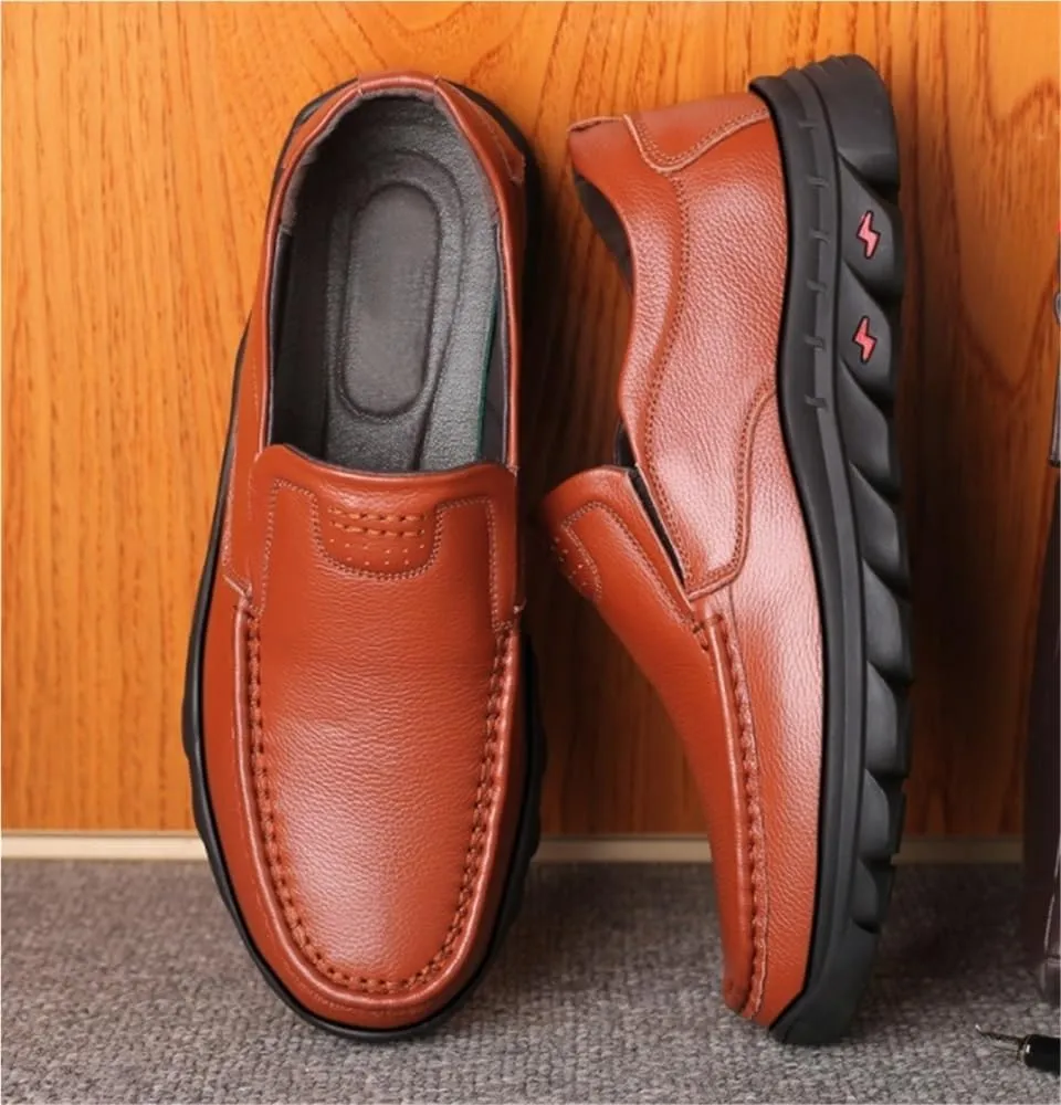 Comfortable Lightweight Outdoor Slip-ons Loafers for Men Stitching Details Breathable Genuine Leather Flat Heel