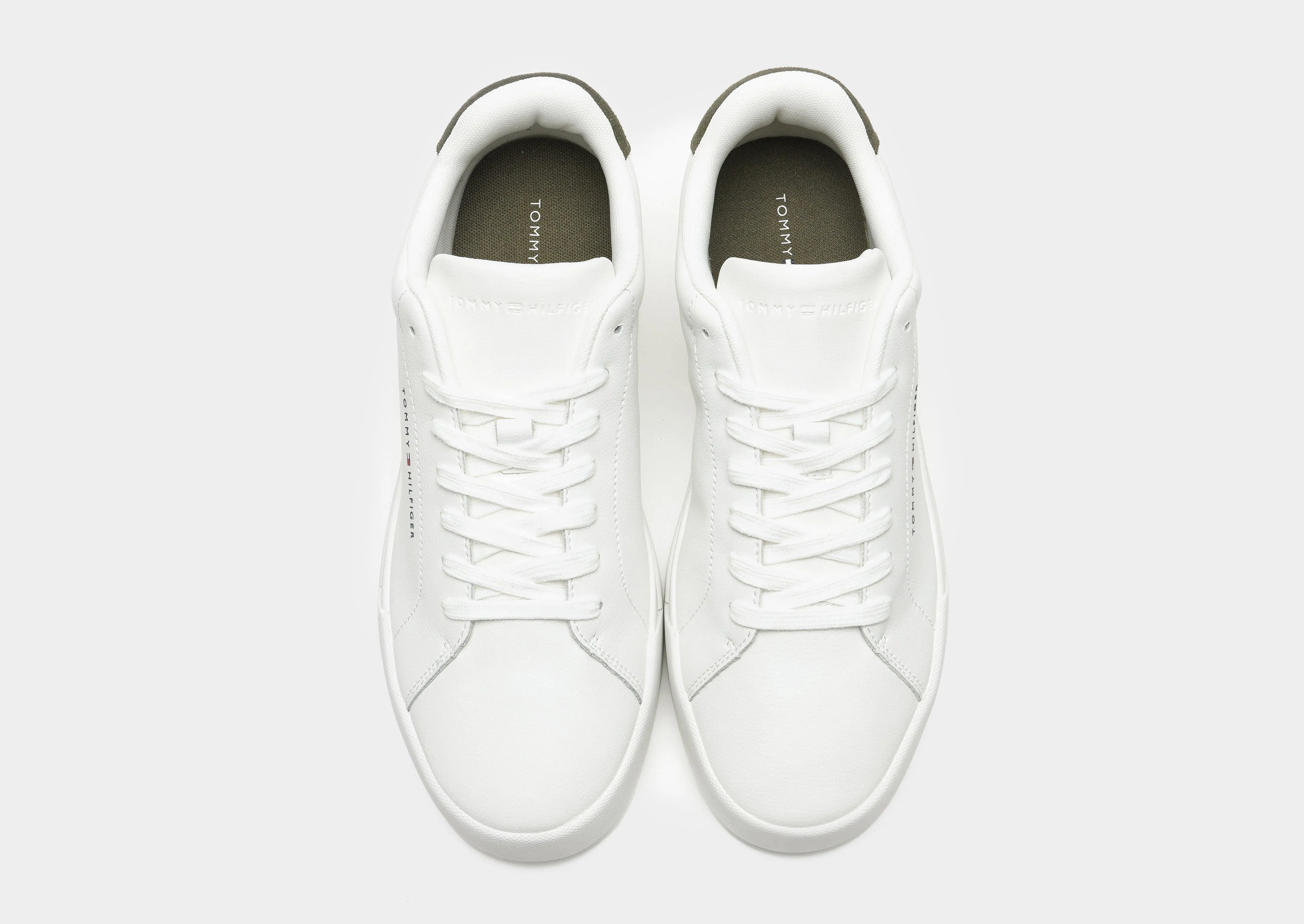Court Leather Grain Essential