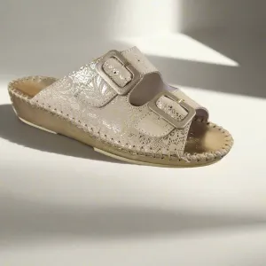 Eric Michael - Jen in Gold