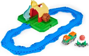 Farm Station Train Exclusive Peasant Train Superstar Pig Toy for Kids 3 