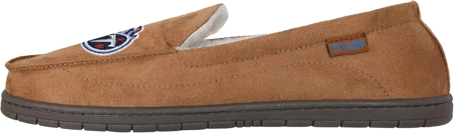 FOCO Men's NFL Football Team Logo Moccasin Slippers