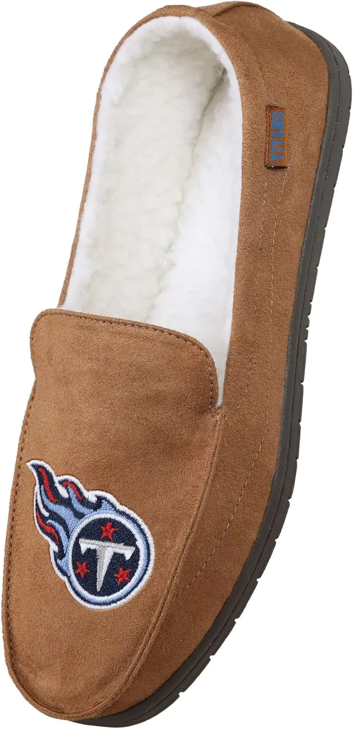 FOCO Men's NFL Football Team Logo Moccasin Slippers