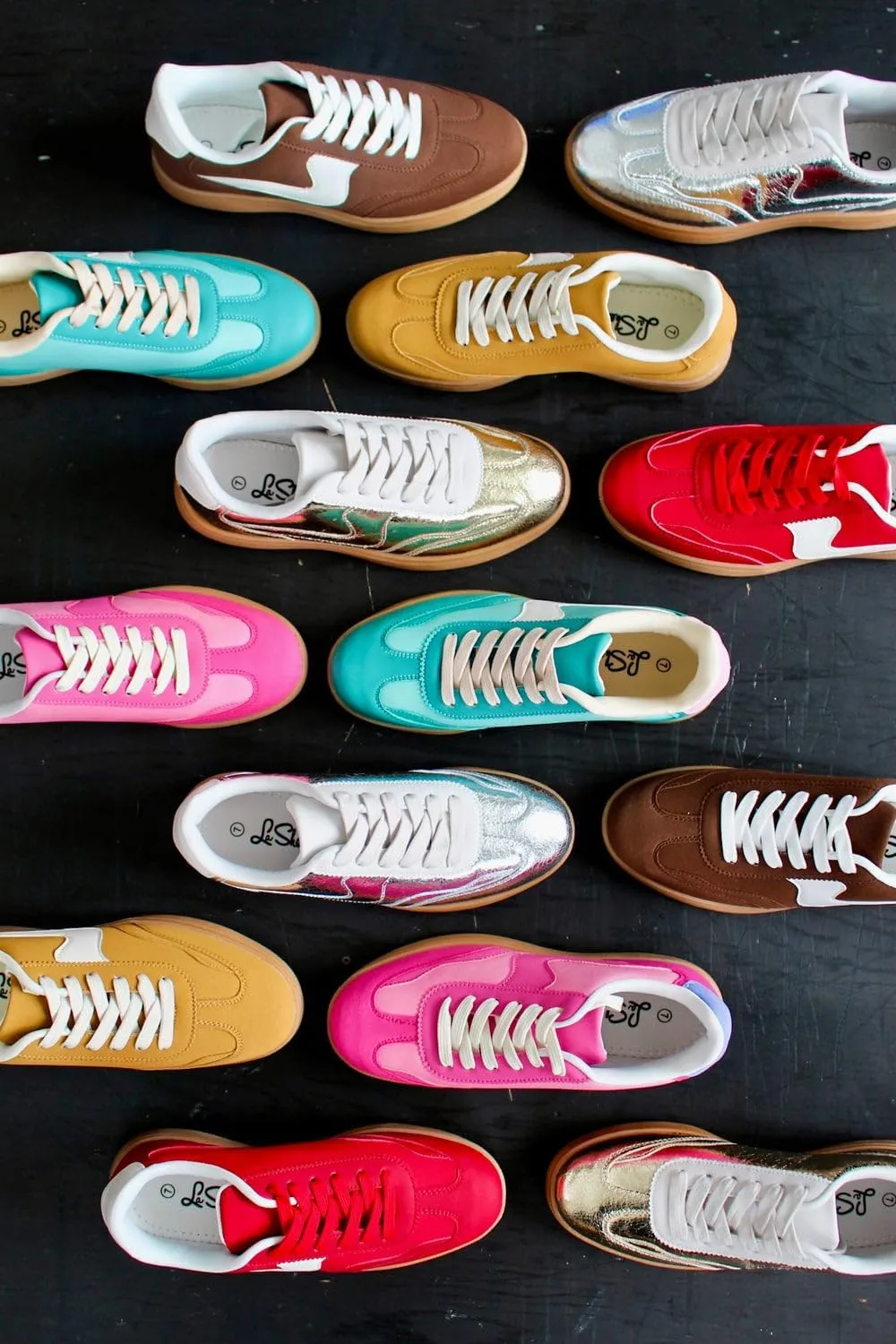 Forever Link Modern-12 Women's Low Top Lady Sneakers Lace-up Fashion Shoes