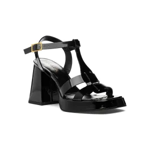 Gianna Sandal