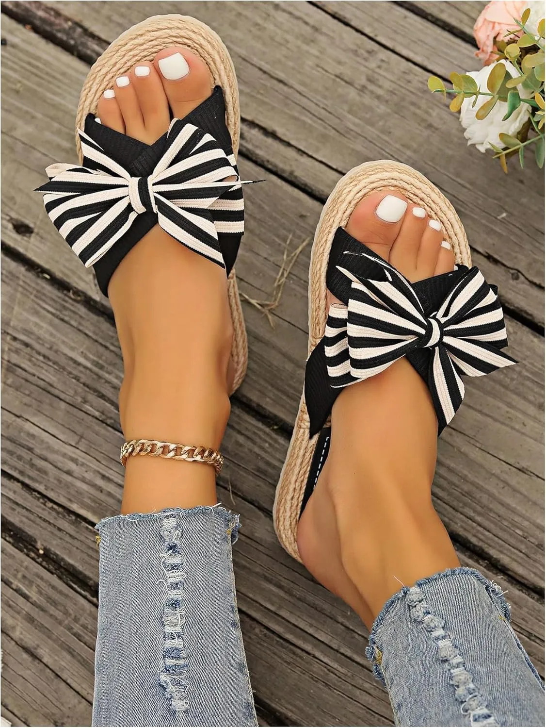 GORGLITTER Women's Bow Boho Summer Sandals Trendy 2025 Open Toe Slip on Slide Beach Sandals