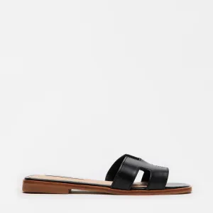 Hadyn Sandal in Black