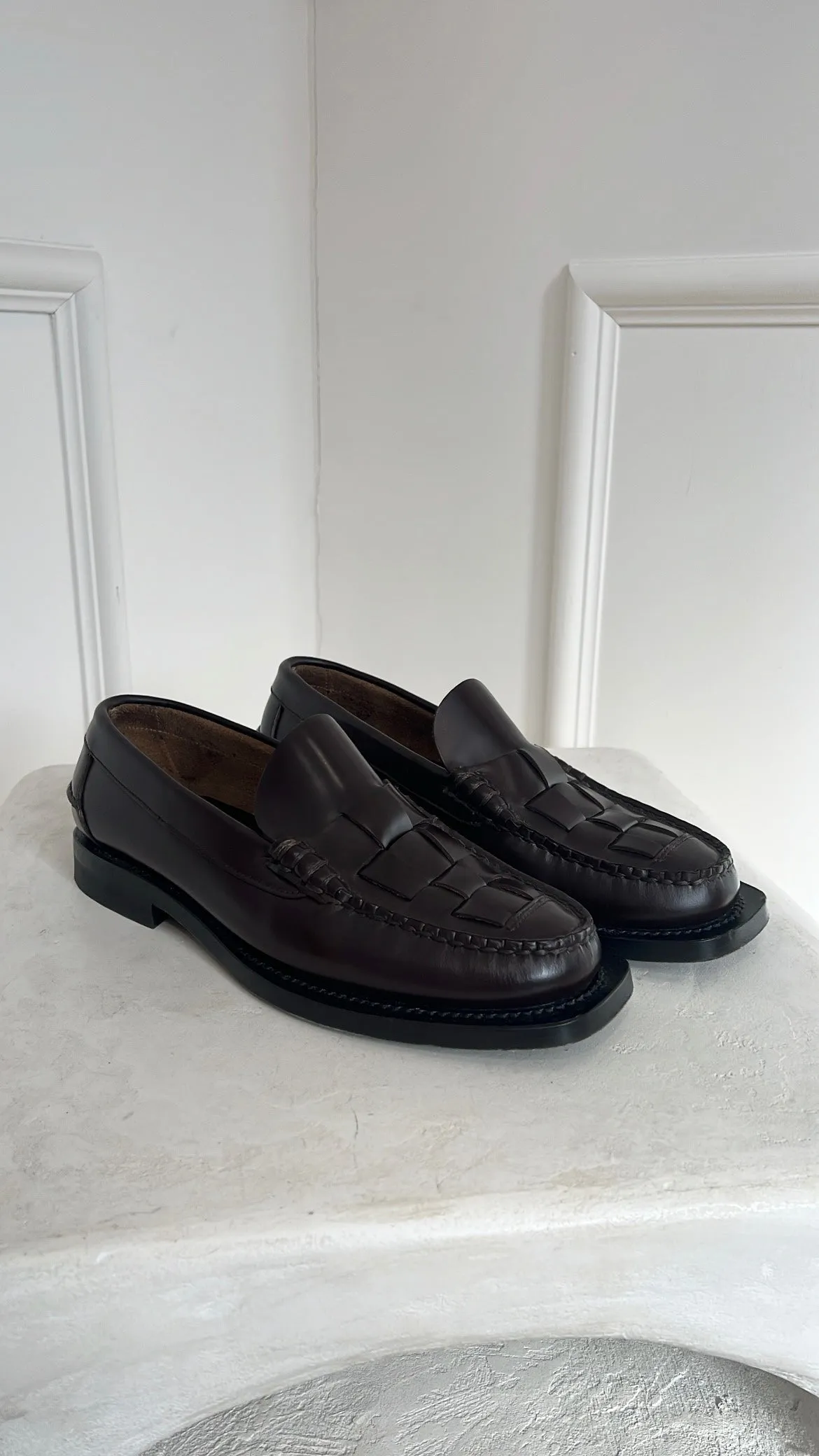 Hereu Interwoven Detail Slip-on Loafer Brown, 39