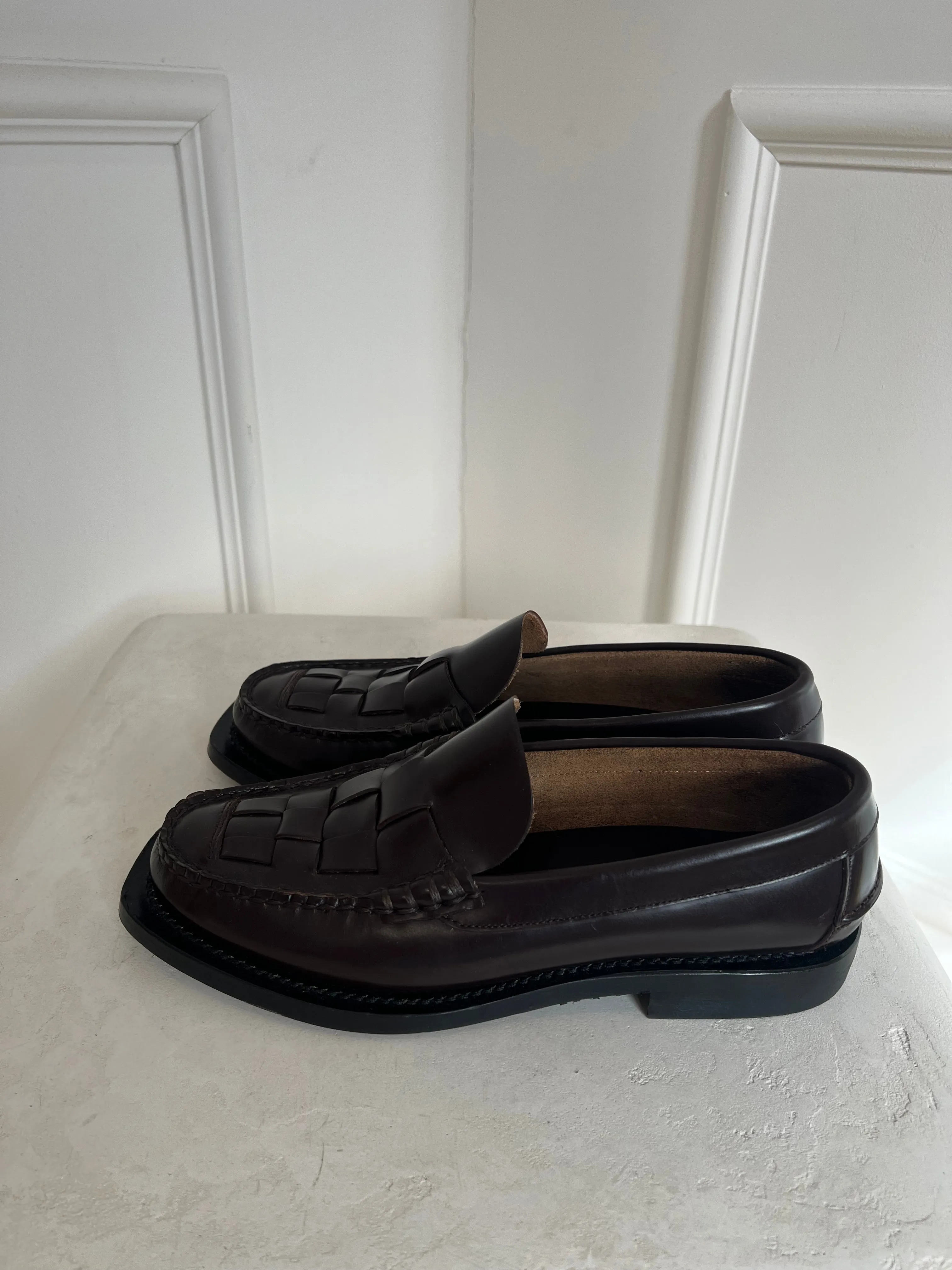 Hereu Interwoven Detail Slip-on Loafer Brown, 39