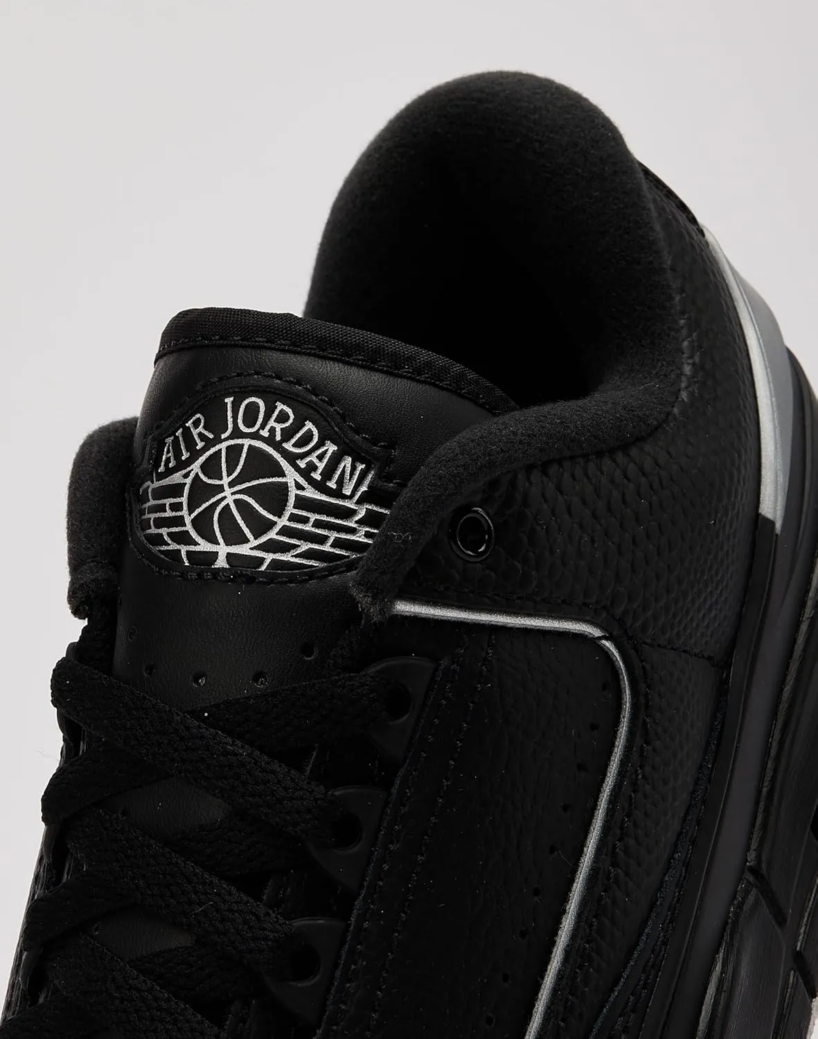 Jordan 2/3 Men's Casual ShoesGrade-School (FD0384-001, Black)