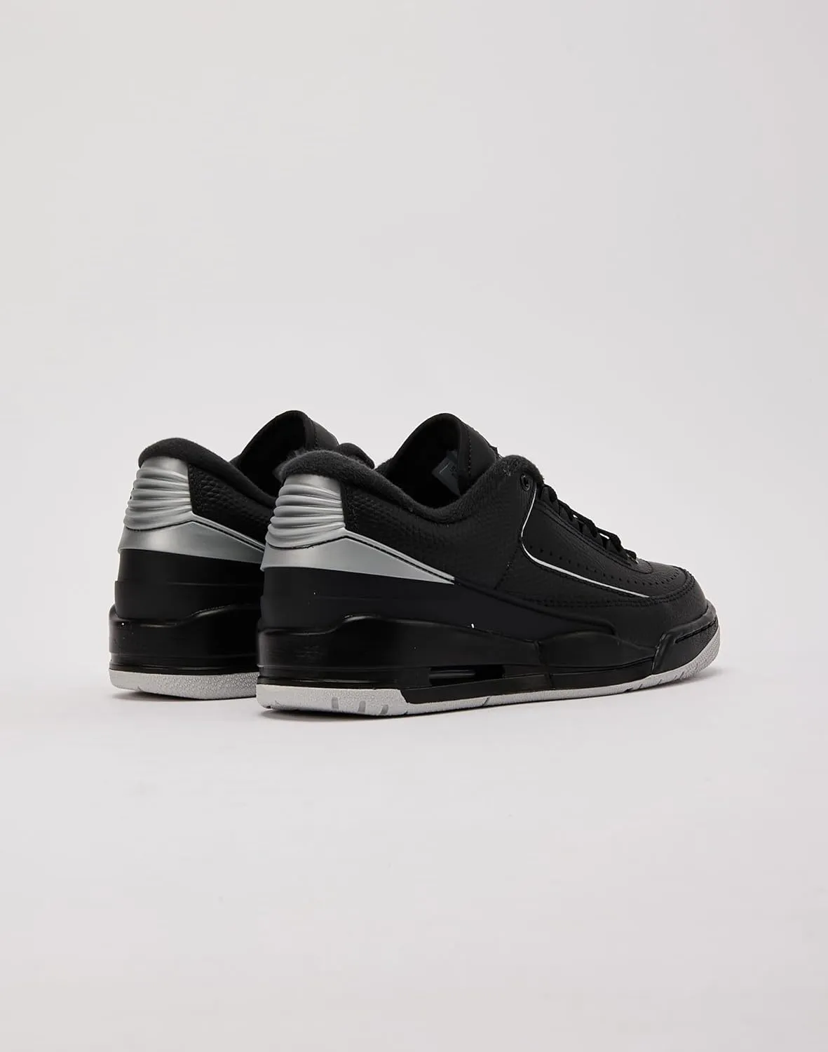 Jordan 2/3 Men's Casual ShoesGrade-School (FD0384-001, Black)