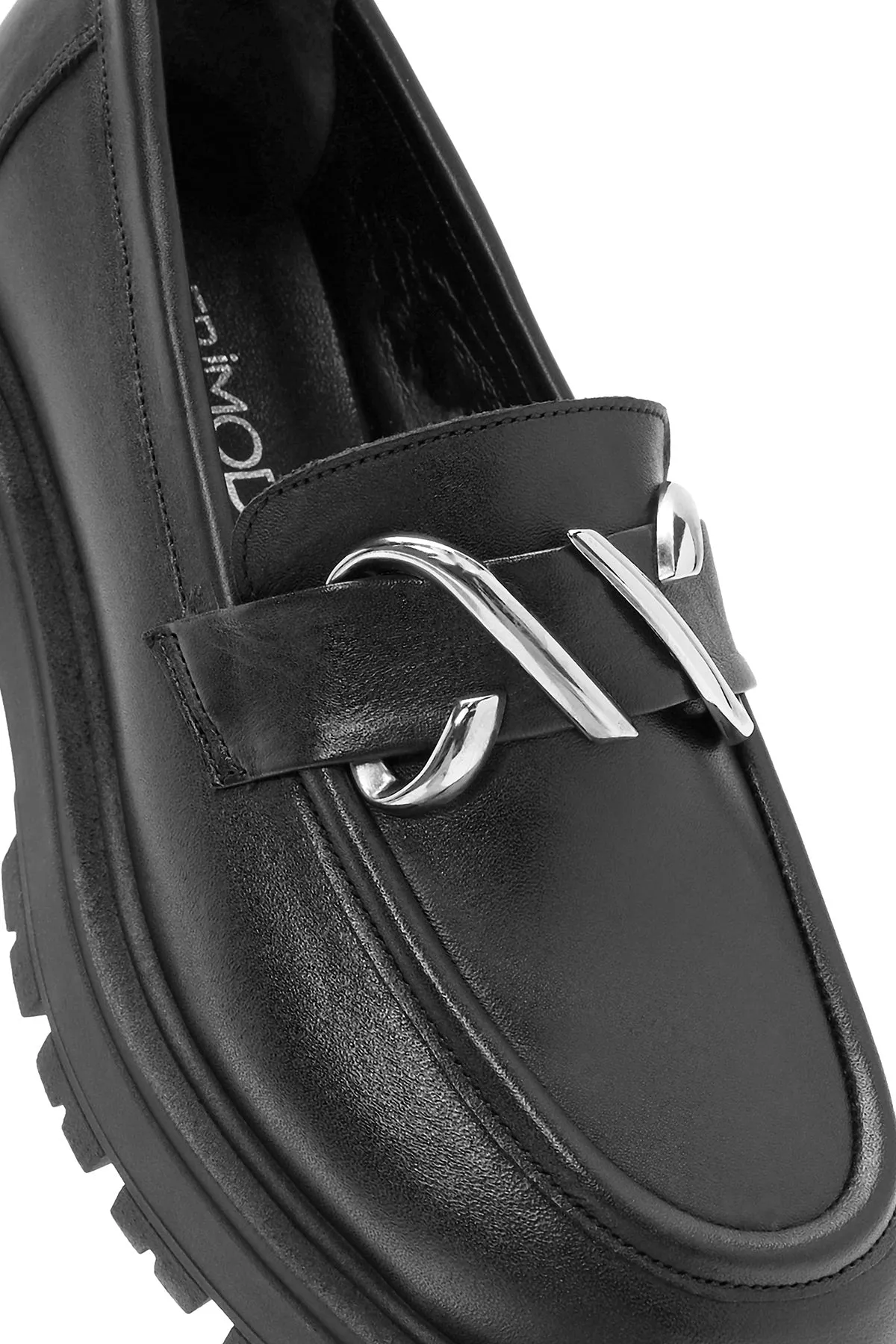Kadın Siyah Toka Detaylı Deri Maskülen Loafer