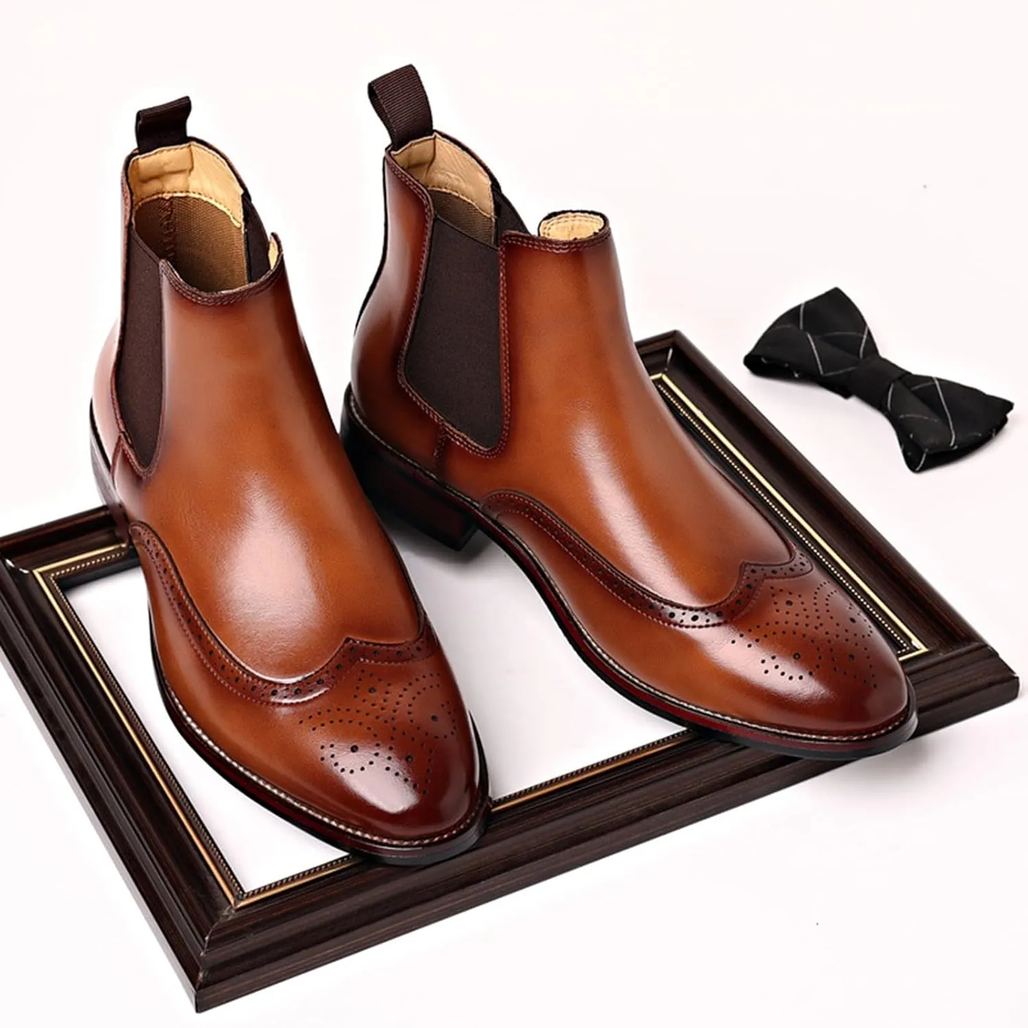 Men's Leather Wingtip Carving Dress Oxford Boots Fashion British Style Pointed Toe Elastic Band Slip On Chelsea Boots Casual Business Formal Ankle Boots