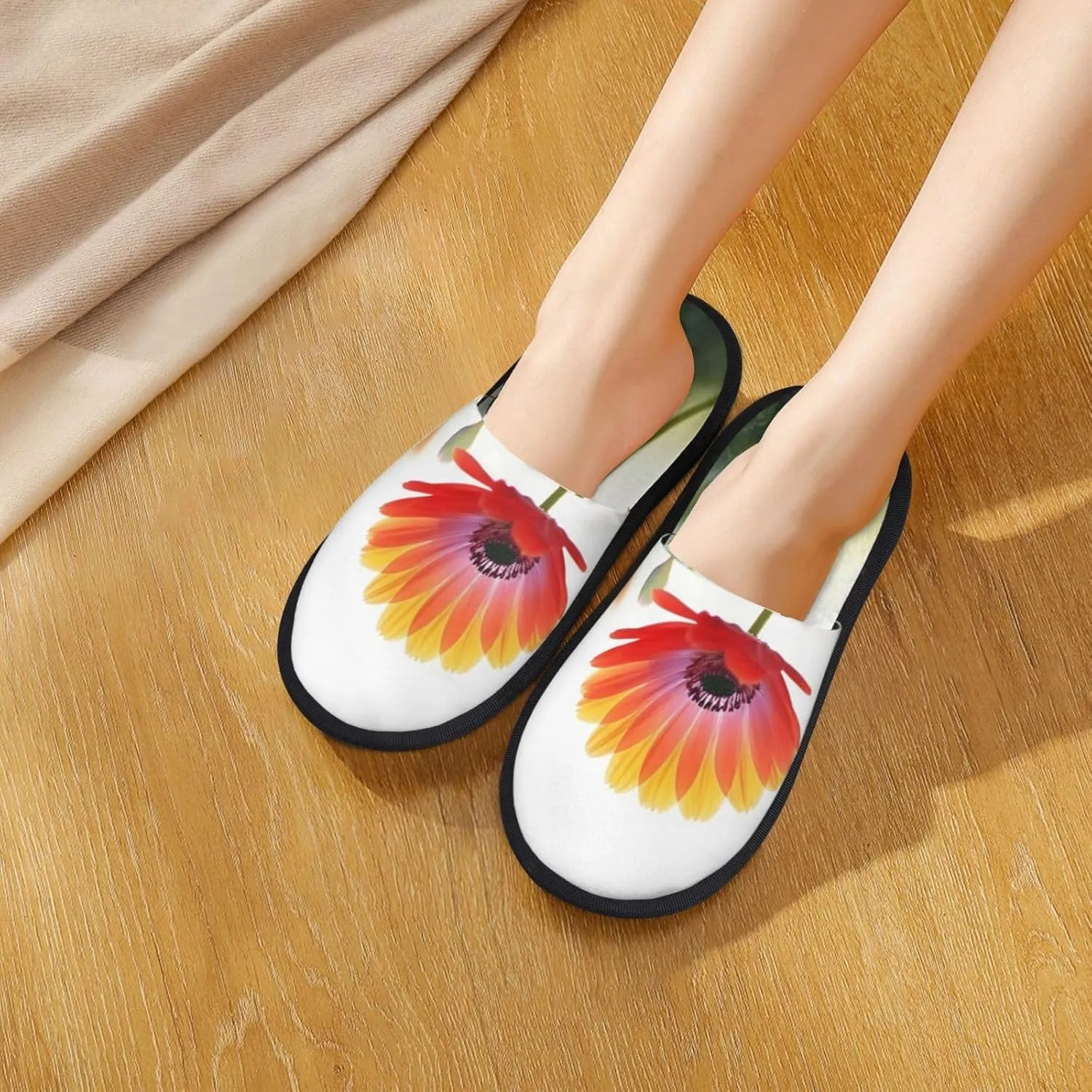Nature Flower Furry Slippers for Men Women Fuzzy Memory Foam Slippers Warm Comfy Slip-on Bedroom Shoes Winter House Shoes for Indoor Outdoor