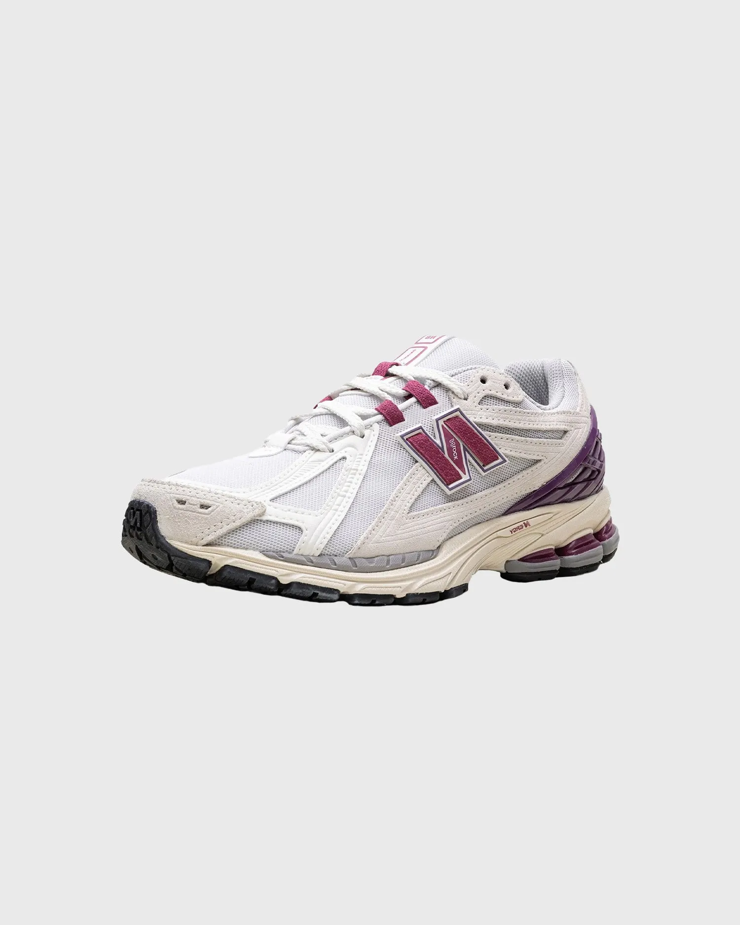 New Balance 1906 Sneaker Sea Salt Radiant Purple