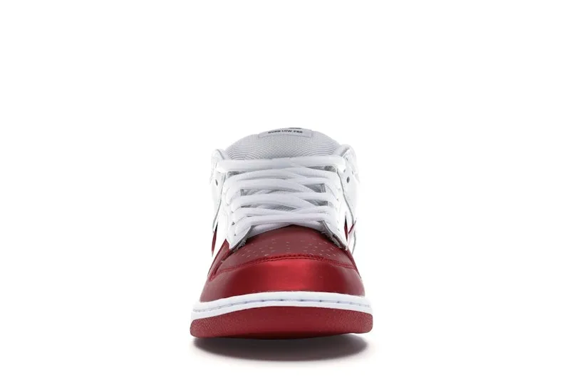 Nike SB Dunk Low Supreme Jewel Swoosh Red