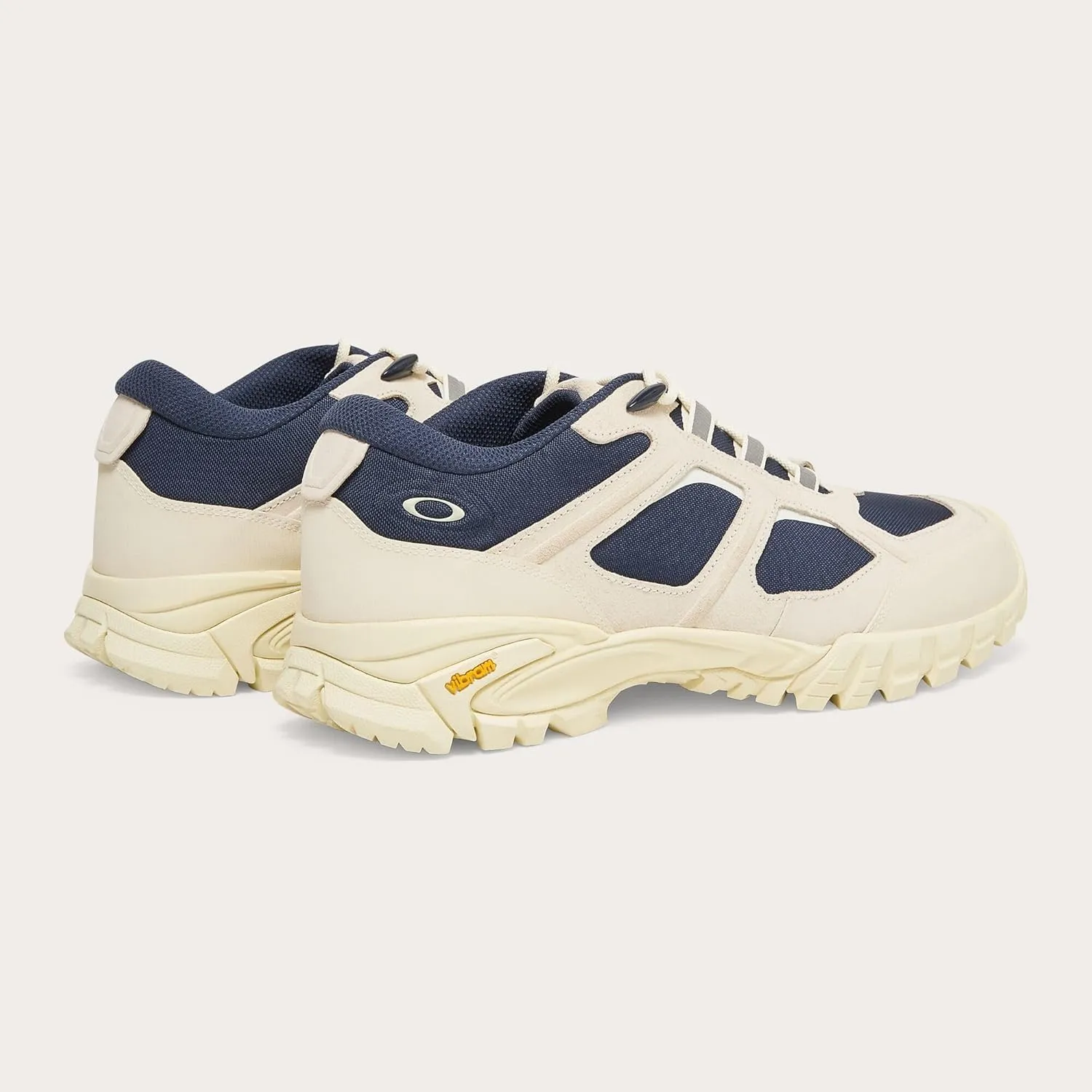 Oakley Men's Sierra Terrain Sneaker