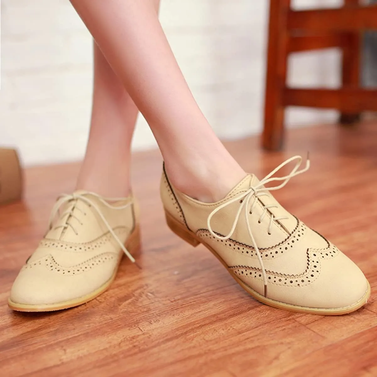 Roimaash Casual Oxford Shoes for Women Wingtip Flat Business Work Shoes