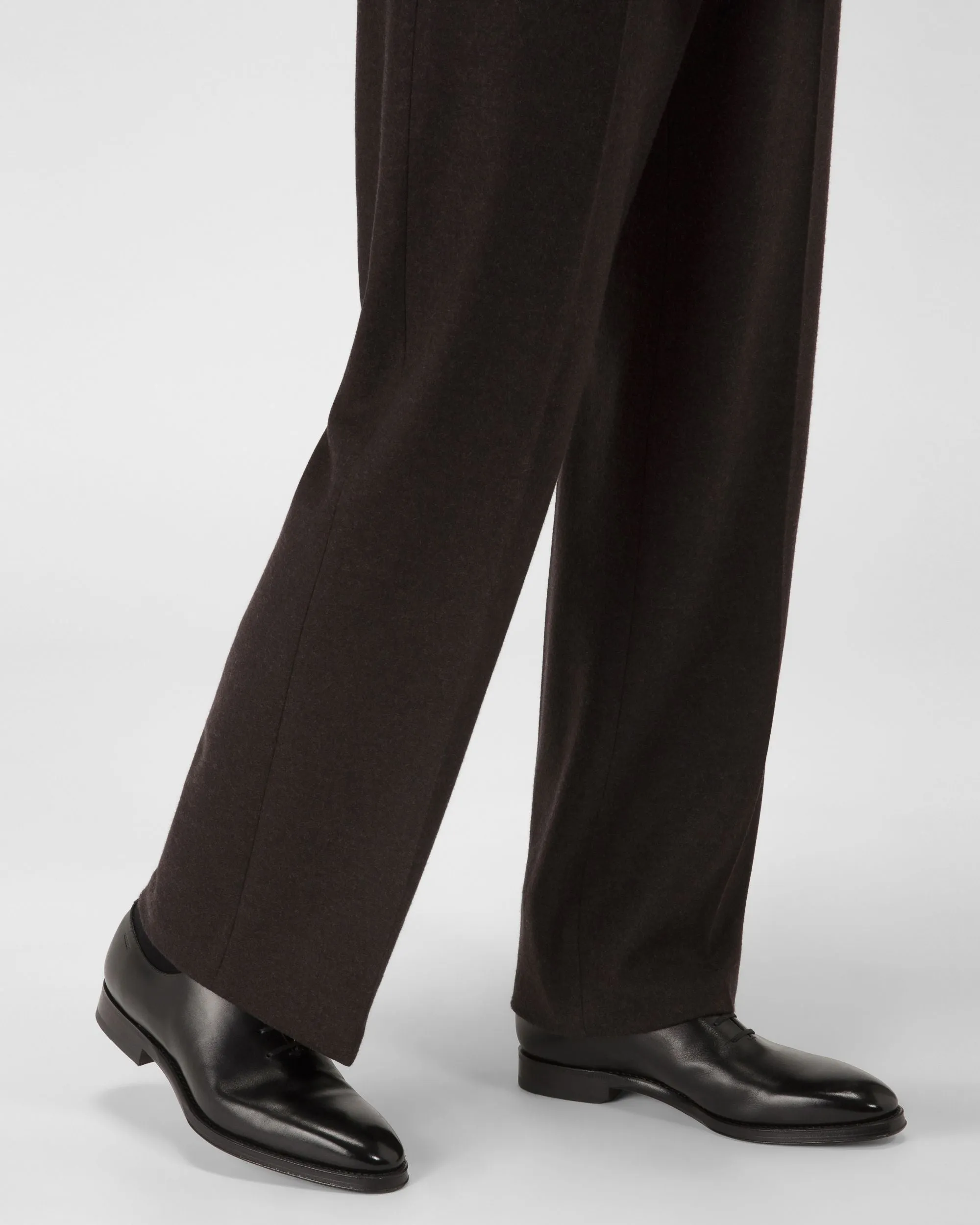 Scolder Leather Oxfords In Black