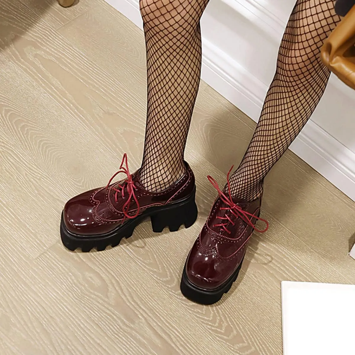 SHEMEE Women's Chunky Platform Patent Leather Oxfords Pumps Vintage Wingtip Lace Up Block High Heel Square Toe Gothic Brogue Shoes