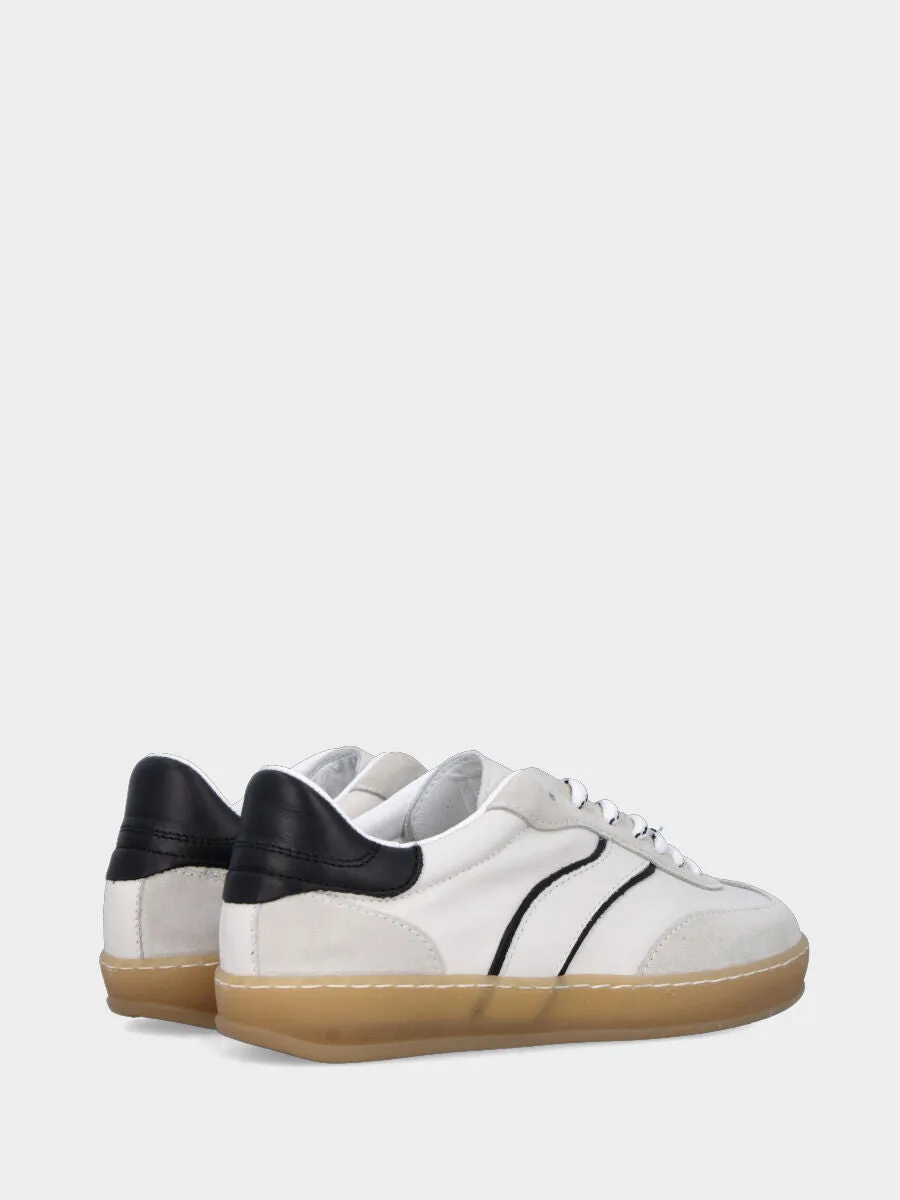 Sneaker in nappa e velour bianco con profilo nero