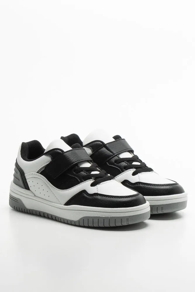 Sneaker White