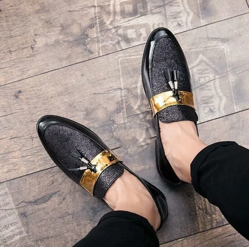 Stylish Wear Men Shiny Black Color Outdoor Formal And Party Casual Ethnic Loafer-Unique and Classy