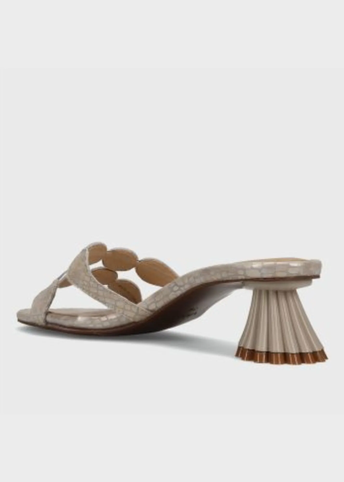 Vaneli Ophira Heel