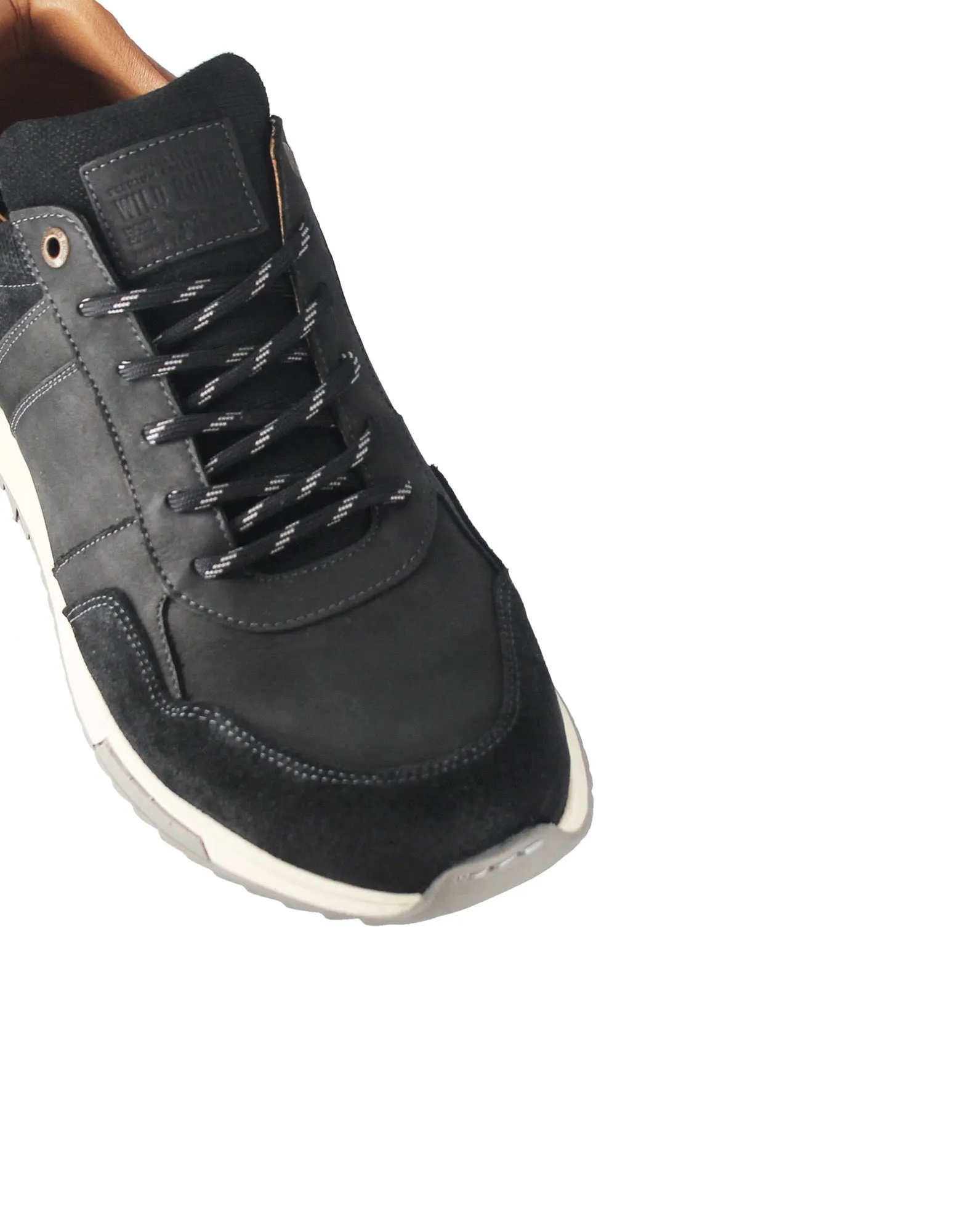 WAVE BLACK