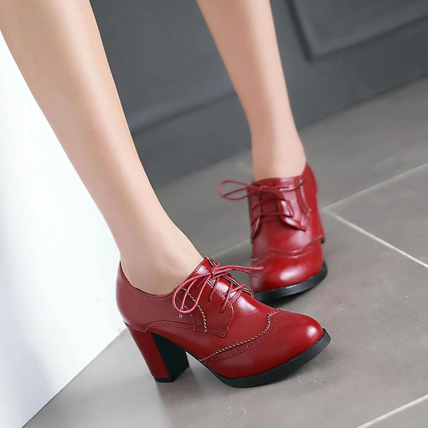 Women's Chunky Block Heels Oxfords Vintage Wingtip Brogues Round Toe Lace-up Pumps High Heeled Booties Dress Shoes
