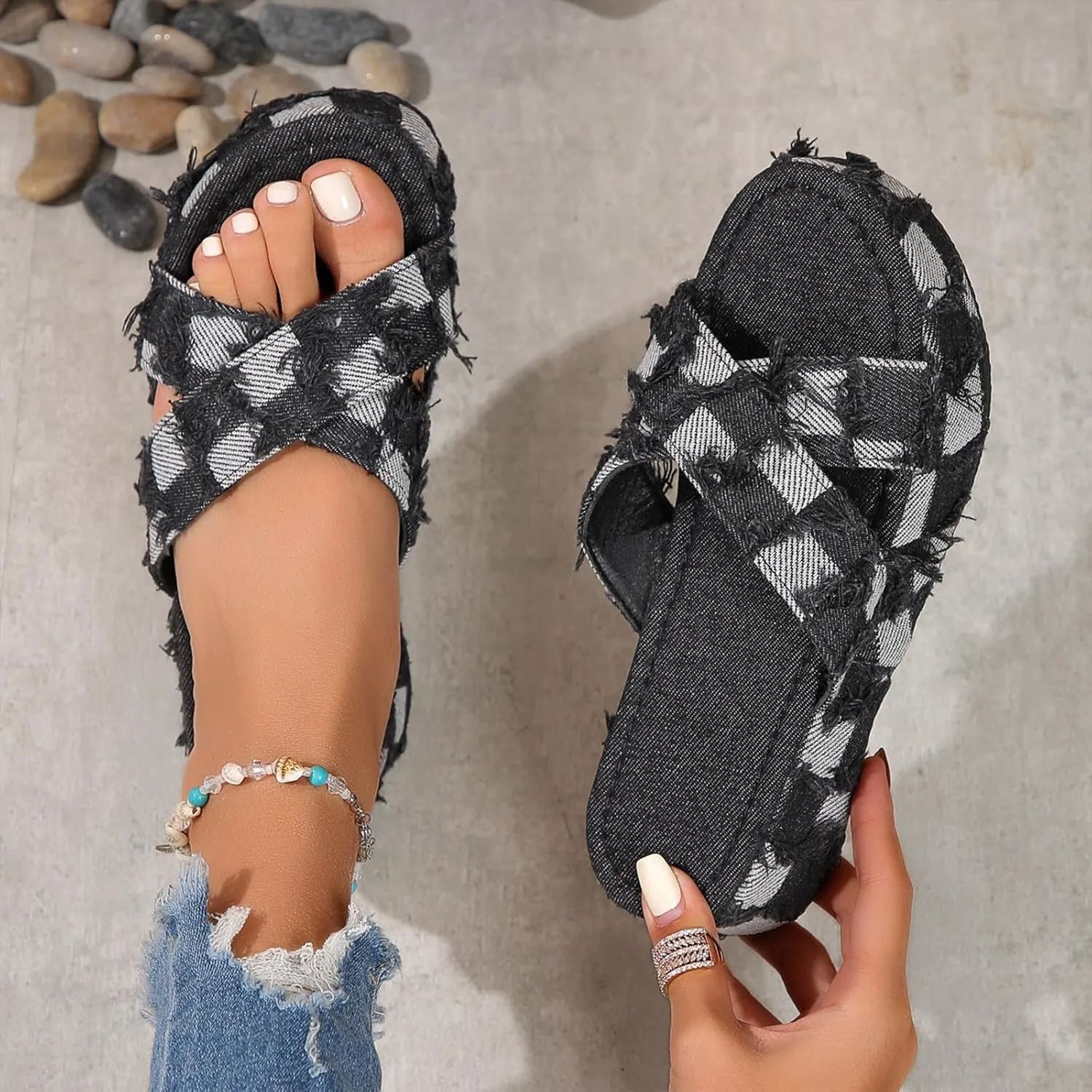 Women's Denim Crossover Platform Slide Sandals Vintage Style Open Toe Slip On Backless Breathable Non-Slip Boho Slippers Casual Comfortable Walking Sandals