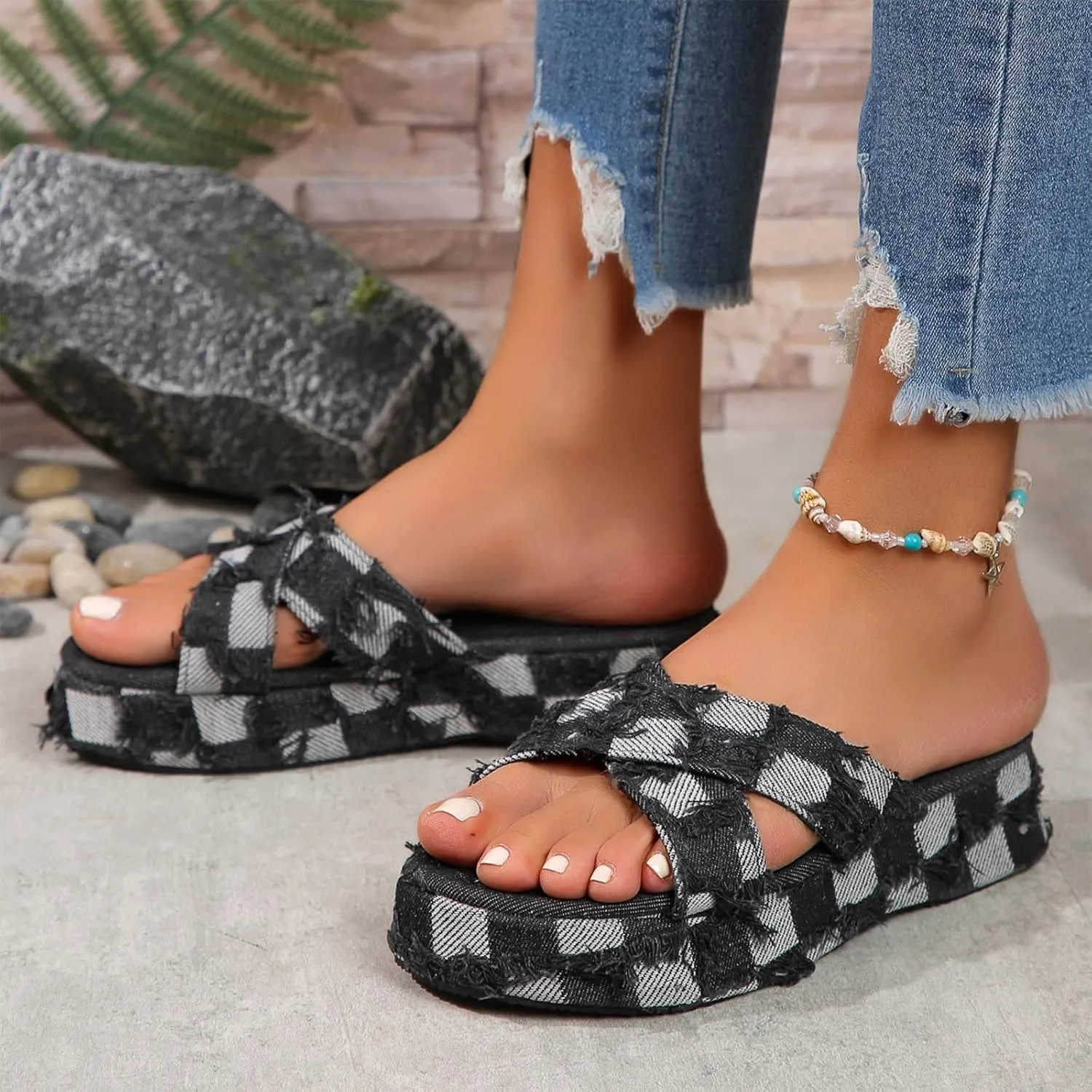 Women's Denim Crossover Platform Slide Sandals Vintage Style Open Toe Slip On Backless Breathable Non-Slip Boho Slippers Casual Comfortable Walking Sandals