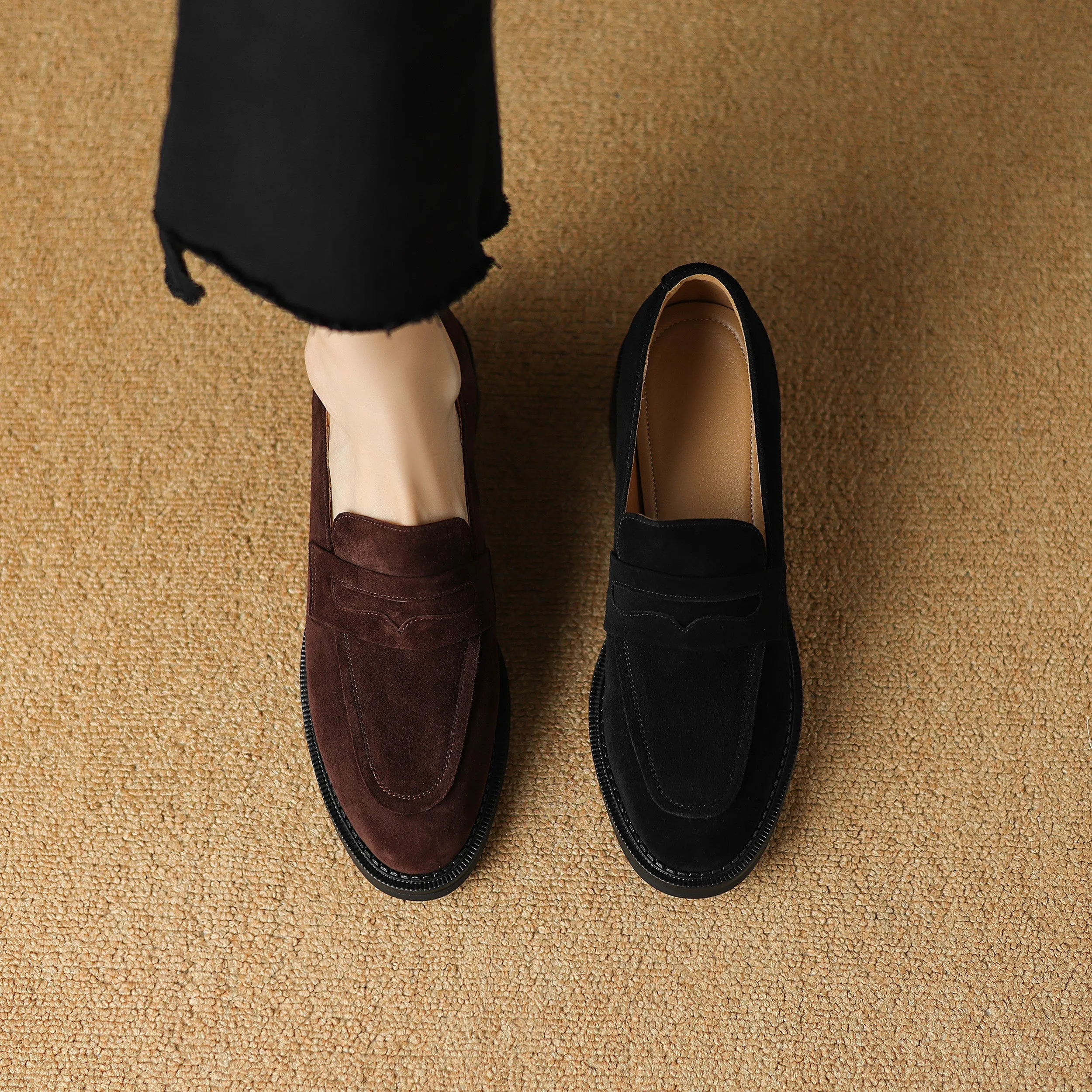 Women's Suede Handmade Block Low Heeled Penny Loafers