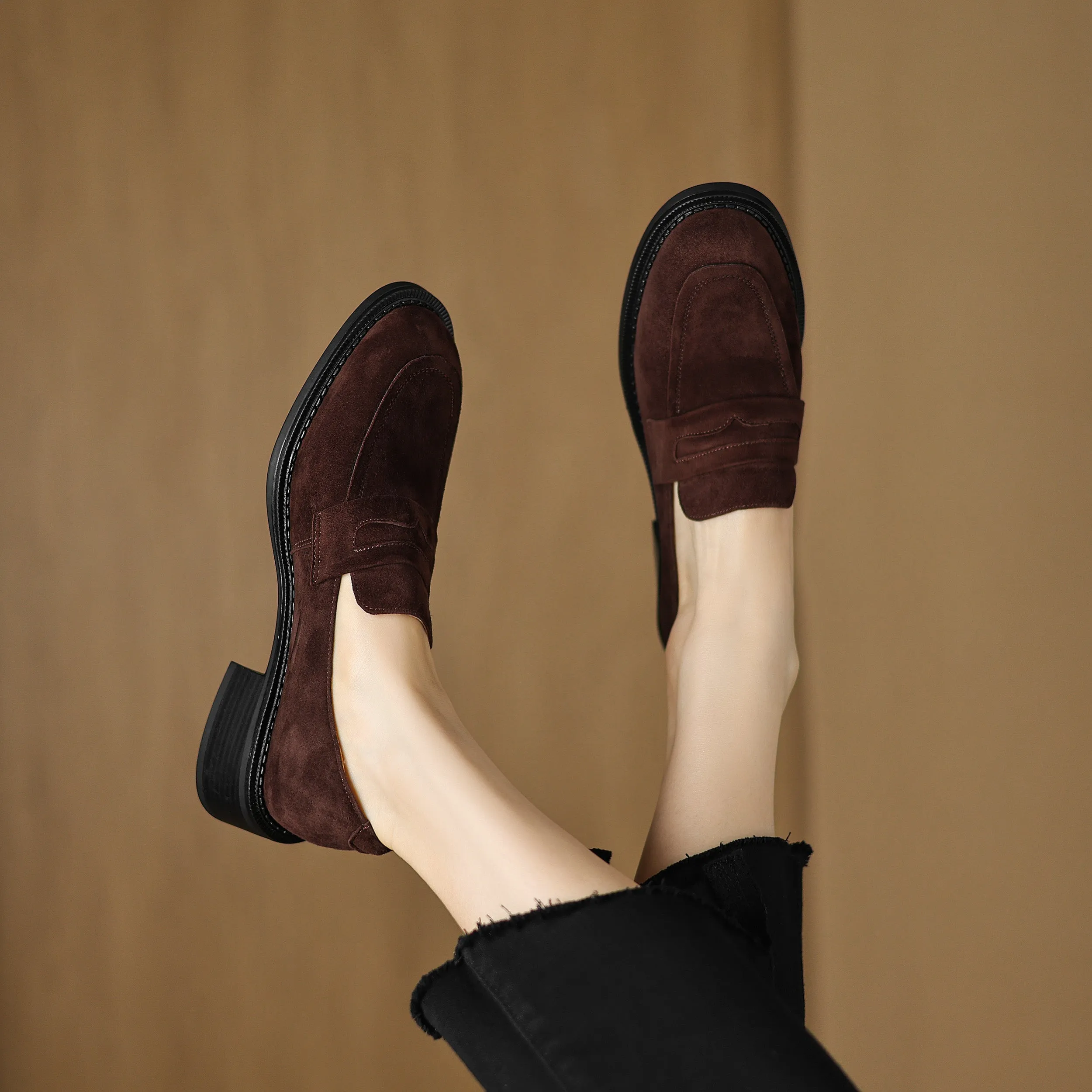 Women's Suede Handmade Block Low Heeled Penny Loafers